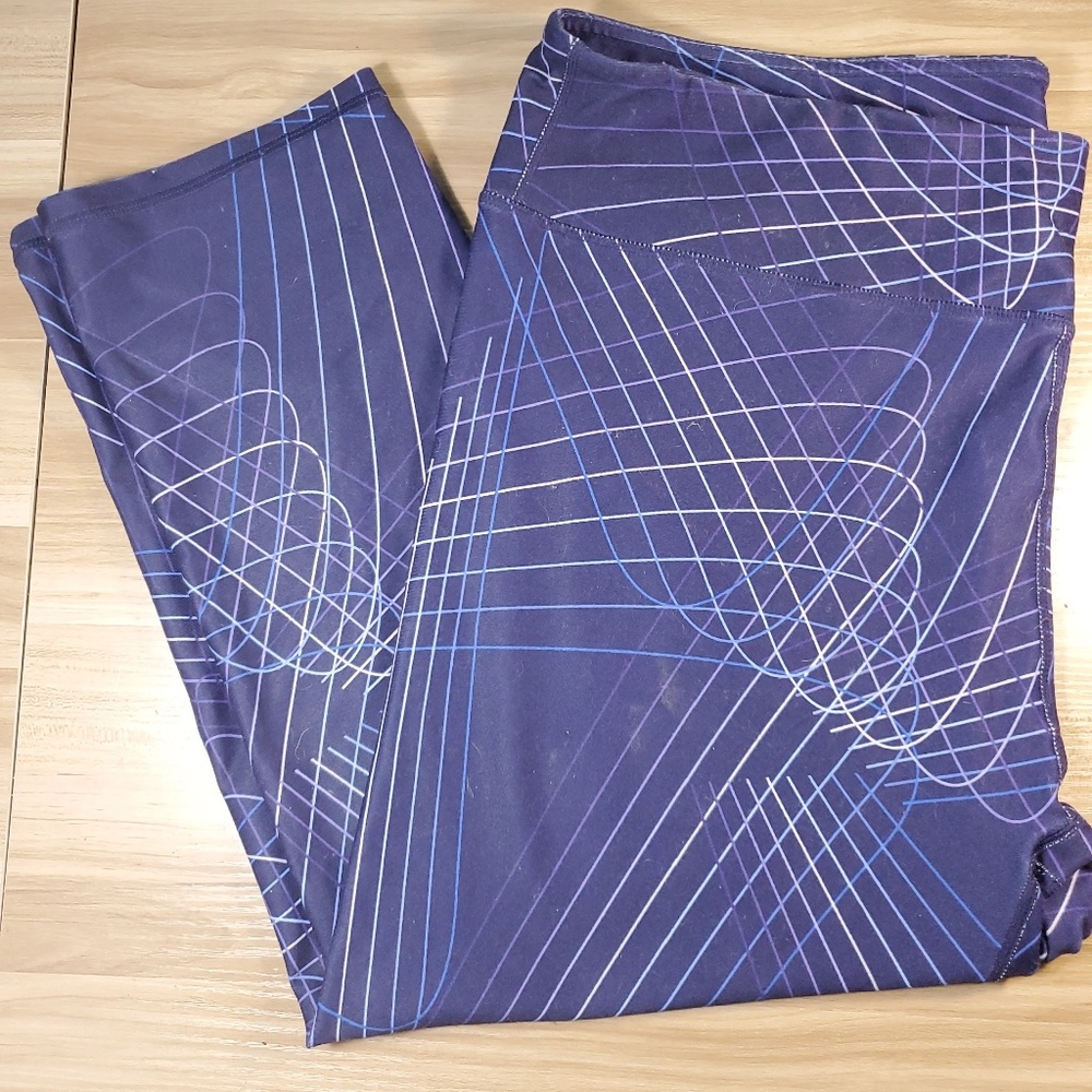 Fabletics capris
